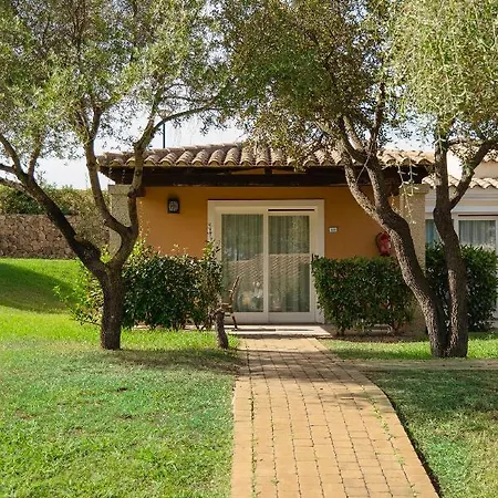 אתר נופש Secret Village 4*