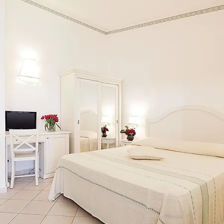 Secret Village 4* Budoni